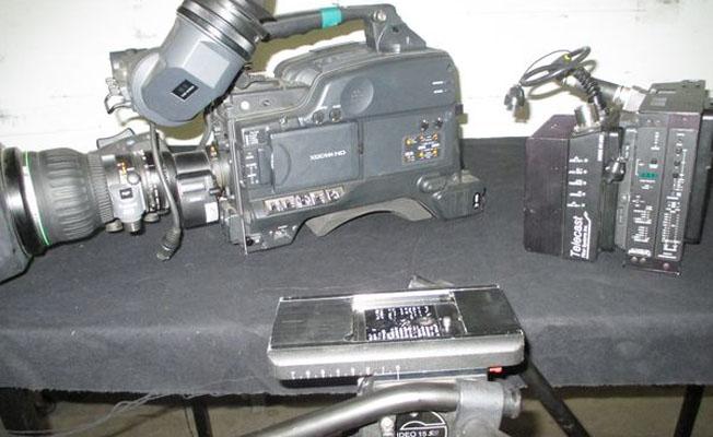 All equipment of major event production company goes on public sale via online auction. Bidding opens Friday, February 26, 2016 for Audio Consoles, Speakers, Amplifiers, Video Monitor Walls, HD Camcorders/Projectors, Wireless/Mic’s, Backline Gear, Mobile Stage/Vehicles , Lighting Consoles/Dimmer Racks/Cable, Trusses, Staging, Flooring, Saddlespan, Lighting, Power Distro, Rigging, Forklifts/Racking ( http://josephfinn.com )