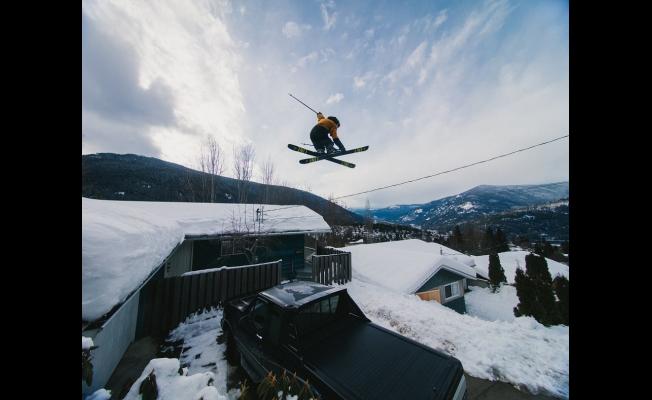 Directed by Dave Mossop, Imagination stars professional free-skier Tom Wallisch who skies alongside the car while performing one incredible stunt after another.