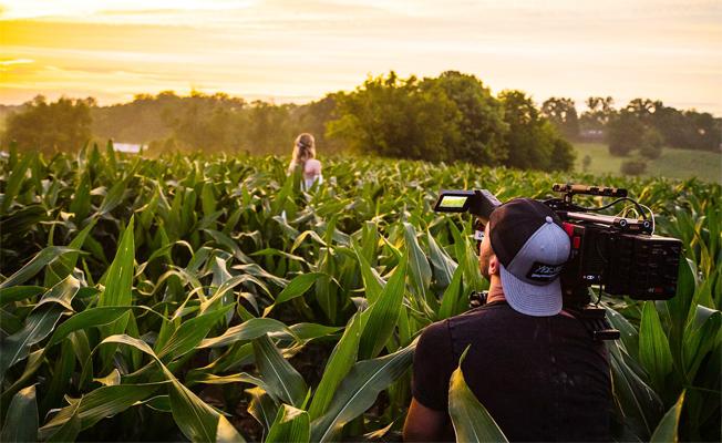 RUNNER-UP WINTER 2017/18: Using a Sony a7s ii with Canon EF Zoom lens, Paul De La Cerda scores Runner-Up by catching Dir. TK McKamy in action on a farm outside of Nashville as he captures country music star Granger Smith on the set of the Granger’s "Happens Like That" music video. Photo credit: Paul De La Cerda.