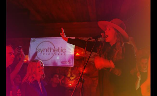 Jax Anderson of Flint Eastwood brought down the house at SXKO with her power-pop vocals.